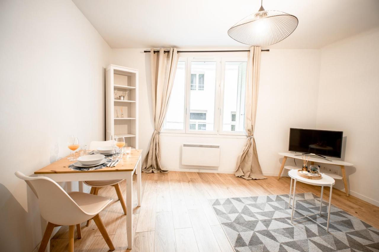 Charmant F2 Hyper Centre De Melun Appartamento Esterno foto